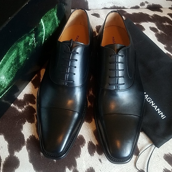 magnanni cap toe oxford